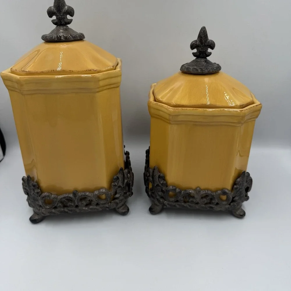 Fleur de Lis  Artimino Two Piece Canister Set Yellow